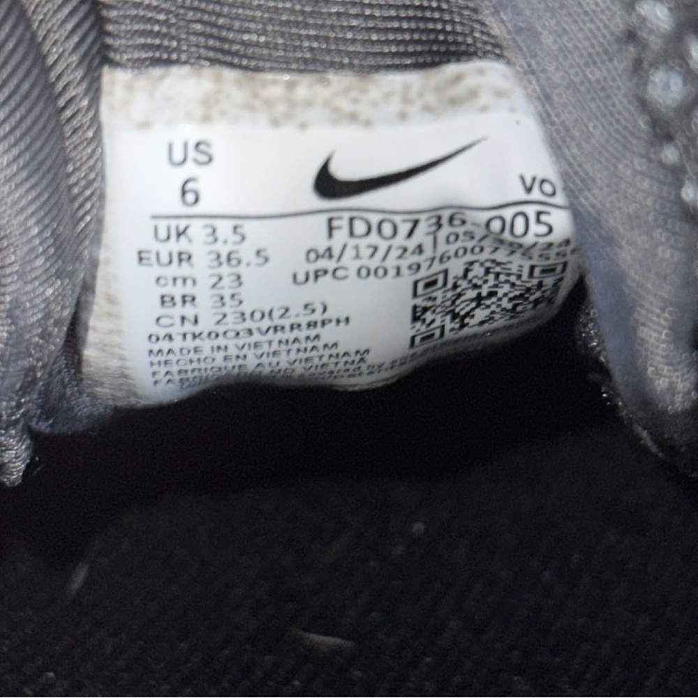Nike V2k Sneakers